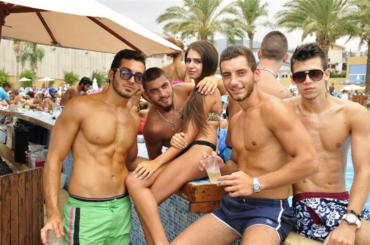 The Sunday Club at Cyan